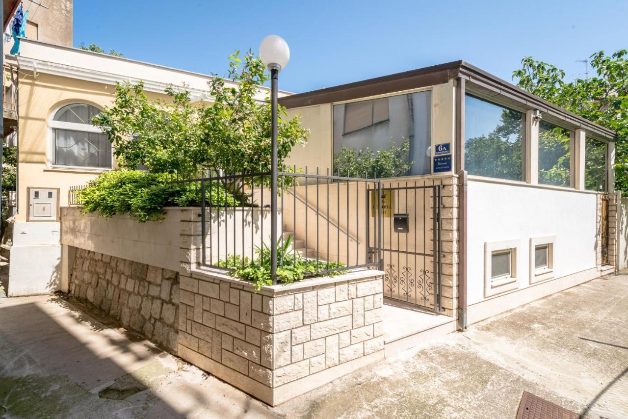 Villa Corona Split Buitenkant foto